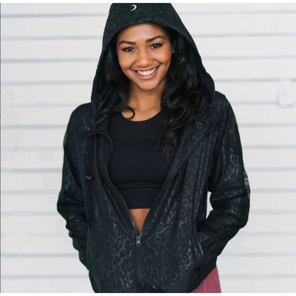 Zyia Active Womens Long Sleeve Black Bomber Jacket Size Small Hooded Leopard
